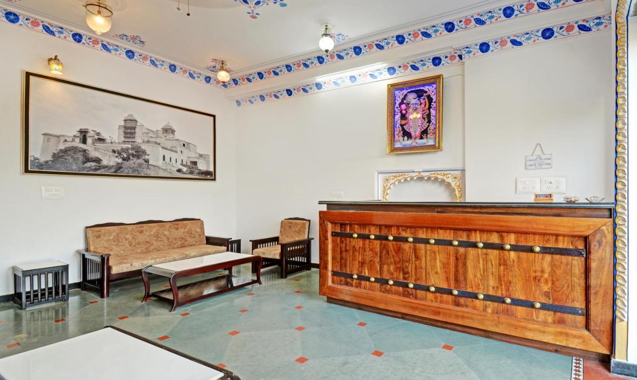 מלון אודייפור Treebo Khakhri Haveli מראה חיצוני תמונה